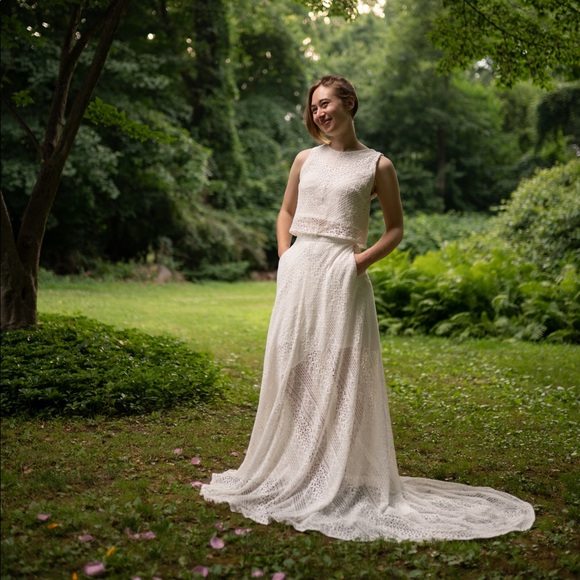 Meet your Posher, Isabel - Picture 3 of 4